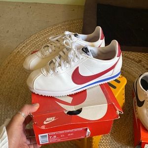 Forrest Gump Nike Cortez